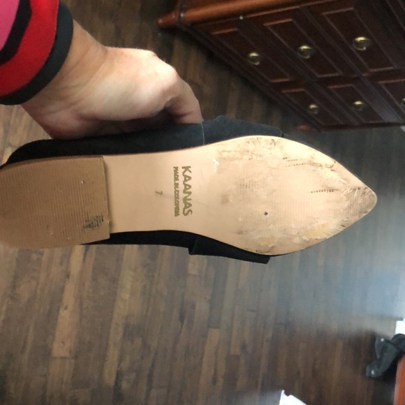 Kaanas Black Suede Slides - size 7 - Picture 4 of 5